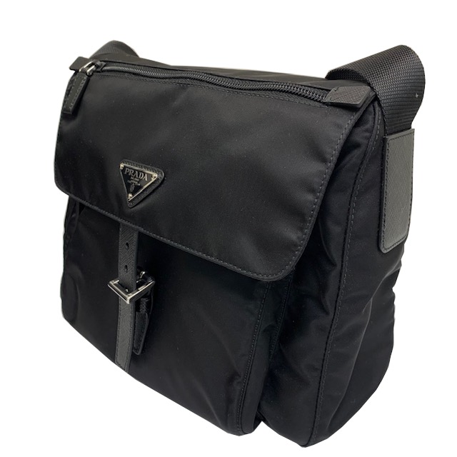 Prada プラダ ヴェラ Vela ショルダーバッグ ナイロン 黒 1bd994 レディース メンズ プラダ ヴェラ ショルダーバッグ ナイロン 黒 1bd994 Brandgallery 店 バッグ 新品 レディースバッグ ブランドギャラリー心斎橋店 Prada プラダ ヴェラ Vela ショルダーバッグ ナイロン 黒 1bd994 レディース メンズ プラダ ヴェラ ショルダーバッグ ナイロン 黒 1bd994 Brandgallery 店 バッグ 新品 レディースバッグ ブランドギャラリー心斎橋店