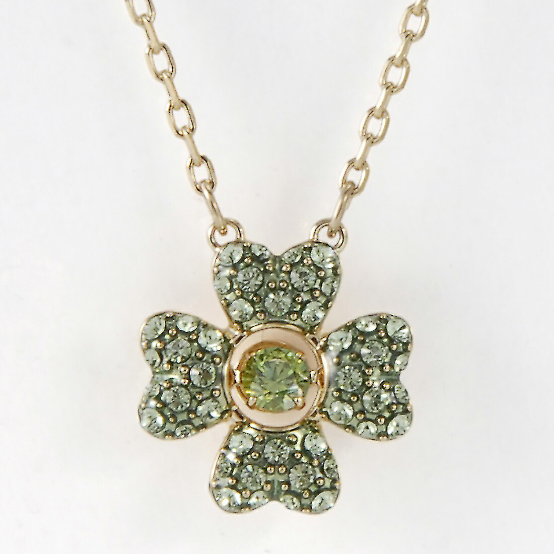 スワロフスキー デイジーネックレス エターナルフラワーネックレス Amazon.com: SWAROVSKI Eternal Flower Pendant Necklace Cz