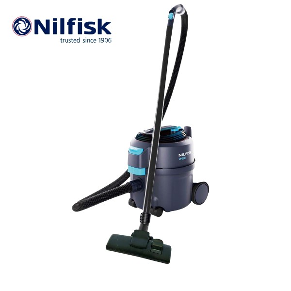 ニルフィスク VP300R 小型ドライバキューム Nilfisk ペンギン蝋涙