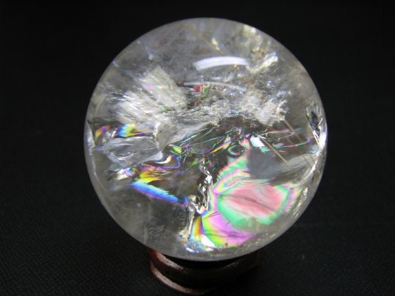 【球体】 レインボー水晶 Φ48mm 木製台座付き 【針入り】