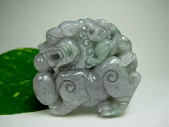 楽天市場】【飾り物】翡翠(ジェダイト)獅子49g【鑑定済み】 : 天然石の