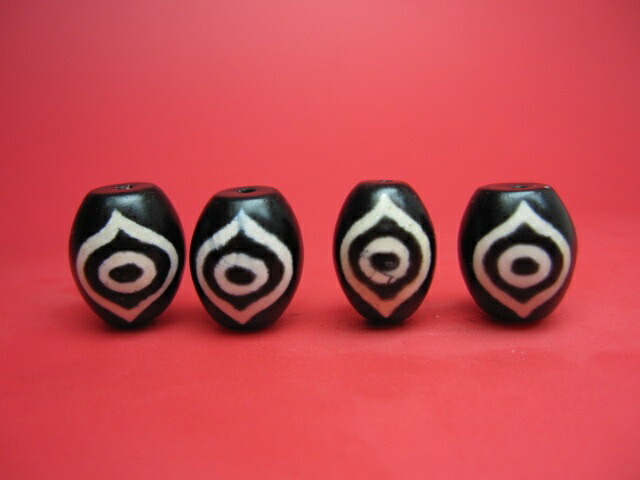 楽天市場】【チベット天珠】鳳眼天珠六字真言26-32×Φ9-10mm : 天然石の