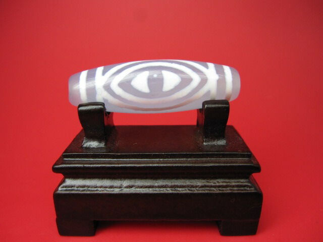 楽天市場】【チベット天珠】鳳眼天珠六字真言26-32×Φ9-10mm : 天然石の