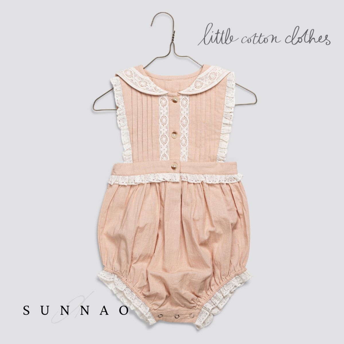 ＜Little Cotton Clothes＞ Beatrix Romper in Powder｜SUNNAO店 9,436円