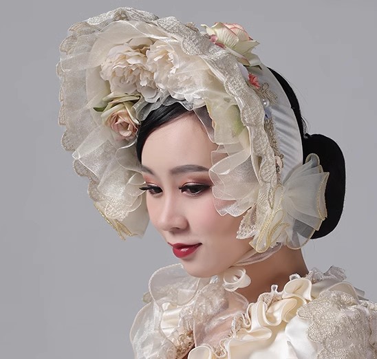 少女用ロマンチックな帽子 シルクのバラとプリーツレース飾り フランスアンティーク 少女用ロマンチックな帽子 シルクのバラとプリーツレース飾り