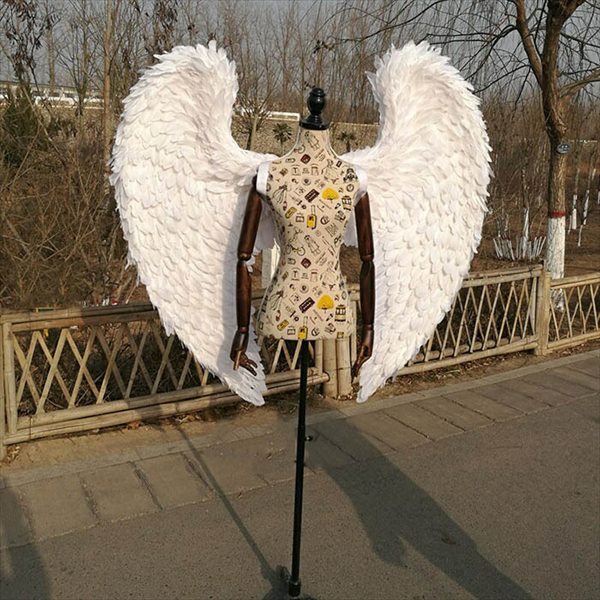 天使 羽 コスプレ道具 羽 翼 wing ウイング ホワイト 120*120cm 天使みたい 妖精 悪魔 ファッションショー パーティーグッズ 撮影 ステージ道具 イベント 文化祭 cosplay用 コスプレ COSPLAY コスチューム ハロウィン クリスマス lg022h2h2w7