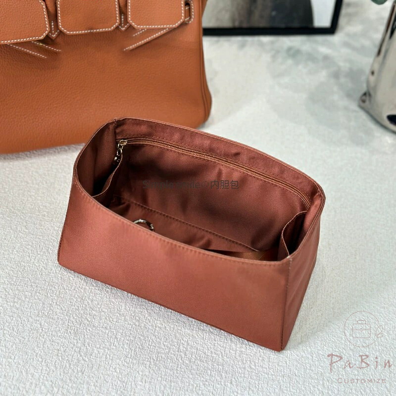 ⭐️美品⭐️エルメス　フールビ 20 バックインバック⭐️ エルメスのバッグインバッグ フールビの魅力は？使い方や20・25サイズ