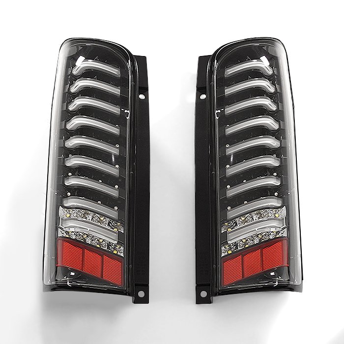 日産NV350キャラバン前期E26フルLEDフルファイバーテールランプ左右セットクリア×ブラック外装ライトカスタムパーツE261型