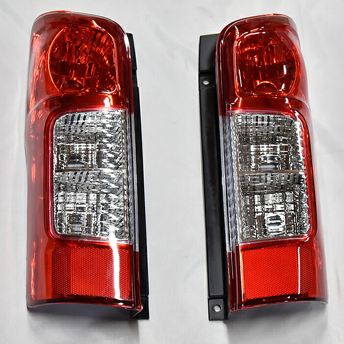 日産NV350キャラバン前期E26純正タイプテールランプ左右セットH24.5～H29.6E261型修理補修パーツライト外装