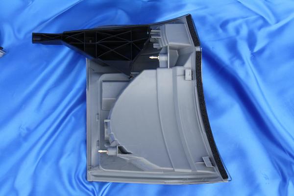 E25キャラバン後期コーナーレンズ