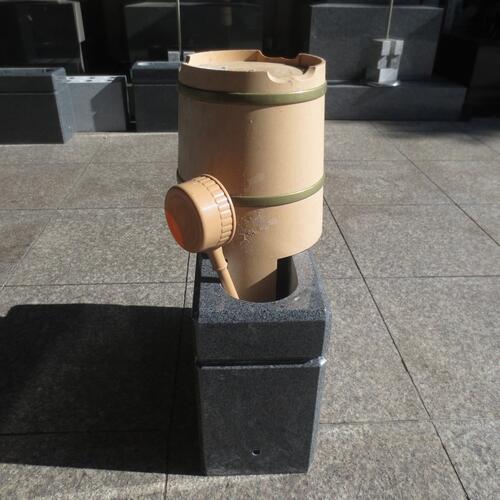 屋外 収納 玄関 物入れ 墓地 手桶入れ 手桶棚 御影石26 5kg 送料無料 Onpointchiro Com