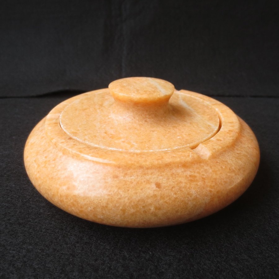 楽天市場】灰皿 フタ付 蓋つき フタ付 陶器 ふた付き 灰皿 ブラック