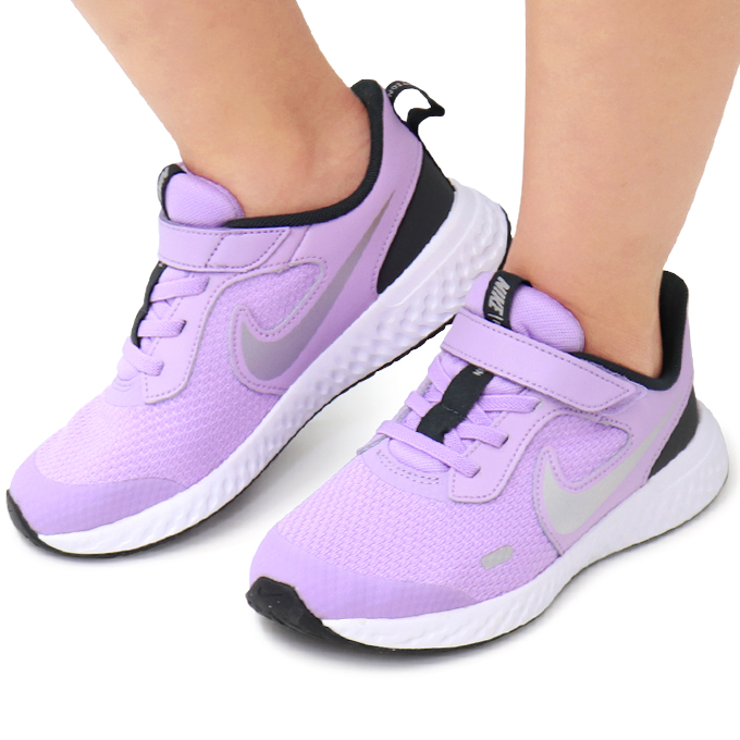 楽天市場 ナイキ Nike キッズ スニーカー ランニングシューズ キッズシューズ 子供靴 男の子 女の子 ジュニア Revolution5 Psv Super Foot