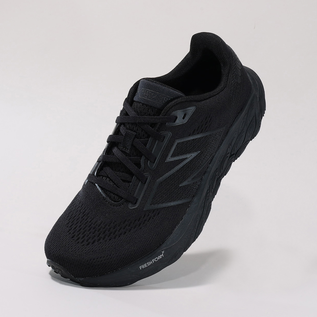 くろ ニューバランス（new balance）カジュアルシューズ Fresh Foam X