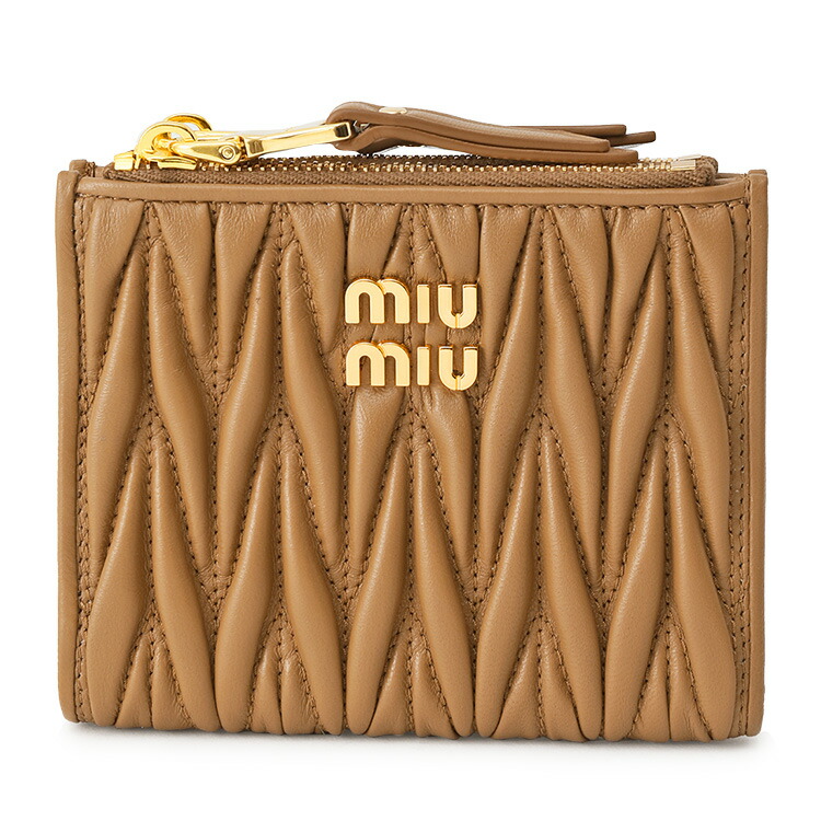 ⭐️未使用級⭐️ MIU MIU マテラッセ　コンパクトウォレット　ゴールド金具 三越伊勢丹 | MIU MIU/ミュウミュウ通販 | マテラッセレザー