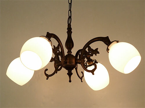 LAMPS4灯シャンデリヤ621A NTU（チェーン店）アンティーク色\u003cBR\u003e