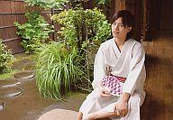 楽天市場 中古 生写真 男性 俳優 橋本汰斗 不二周助 横型 浴衣白 縁側座り 背景緑 右手扇子 私服ショット ミュージカルテニスの王子様 The Final Match 立海 First Feat 四天宝寺 ネットショップ駿河屋 楽天市場店