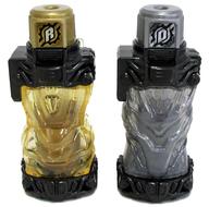 【中古】おもちゃ DXゴールドラビットフルボトル＆シルバードラゴンフルボトル 「劇場版 仮面ライダービルド Be The One」 前売り券 プレミアムセット特典画像