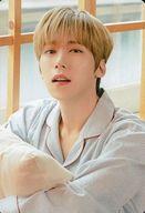 【中古】コレクションカード(男性)/「ONEUS POP UP STORE ： US ROOM」トレーディングカード ONEUS/KEONHEE(コンヒ)/「ONEUS POP UP STORE ： US ROOM」トレーディングカード画像