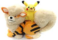 【中古】ぬいぐるみ ウインディとピカチュウ ぬいぐるみ 「隠し異類異形」 ポケモンセンターオキナワ押さえる