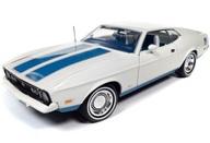 【中古】ミニカー 1/18 1972 フォード マスタング ファストバック(ホワイト) [AMM1286]