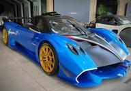 【新品】ミニカー 1/18 Pagani Huayra R Matt Black And Blue France 入れもの付 [P18218EV]