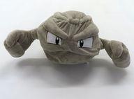 【中古】ぬいぐるみ イシツブテ ゴローン ゴローニャ くるんと生い育つぬいぐるみ CAVE DWELLER 「衣嚢変わり種」 ポケモンセンター制限事項 ぬいぐるみ・人形-ぬいぐるみ