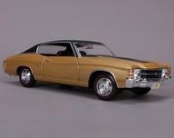 【新品】ミニカー 1/18 1971 シボレー シェベル SS454 運動競技クーペ (ゴールド×黒いこと) [MS31890GB]