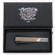 【中古】銀製品・指輪・アクセサリー ロゴ ネクタイピン 「プリンセス・プリンシパル Crown Handler 第4章」 劇場グッズ画像