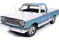 【中古】ミニカー 1/18 1977 ダッジ 冒険 Sweptline(点火装置青色×白いこと) [AMM1303]