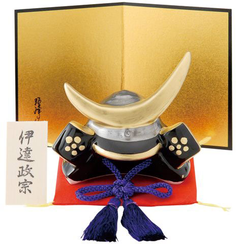 楽天市場】かわいらしくデフォルメされた陶器製の兜飾り！ 昭峰