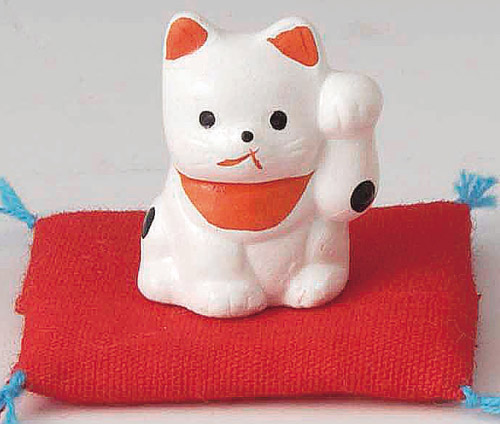 楽天市場】開運の縁起物！ 陶器製 超ミニ招き猫 左手(左前脚)上げ 白色