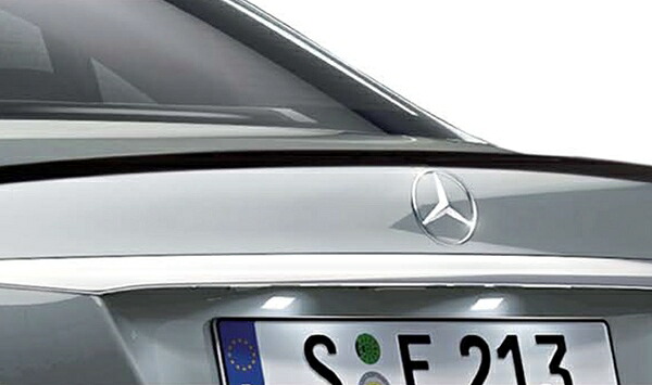 『E-class』 純正 RBA DBA LDA DLA CAA トランクリッドスポイラー(セダン・クーペ用) ・ブラック塗装済 パーツ ベンツ純正部品 オプション アクセサリー 用品|株式会社 スズキモータース