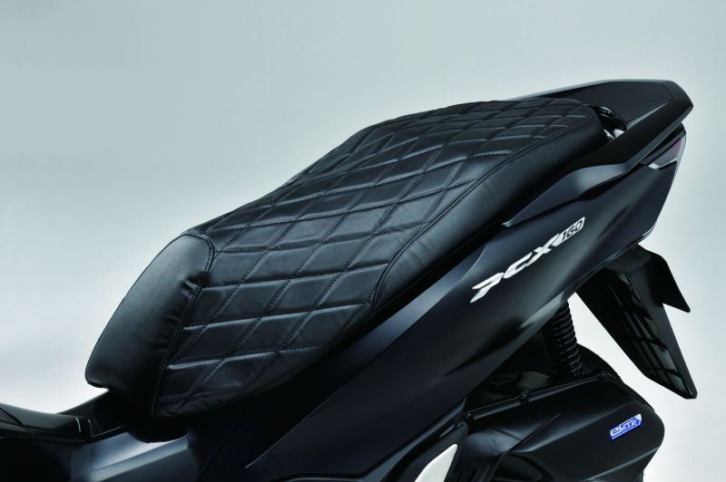 『PCX160』 KF47 社外品 SP武川 クッションシートカバー(ダイヤモンドステッチ/ブラック) HONDA_2輪 パーツ 座席カバー 汚れ シート保護 オプション アクセサリー 用品