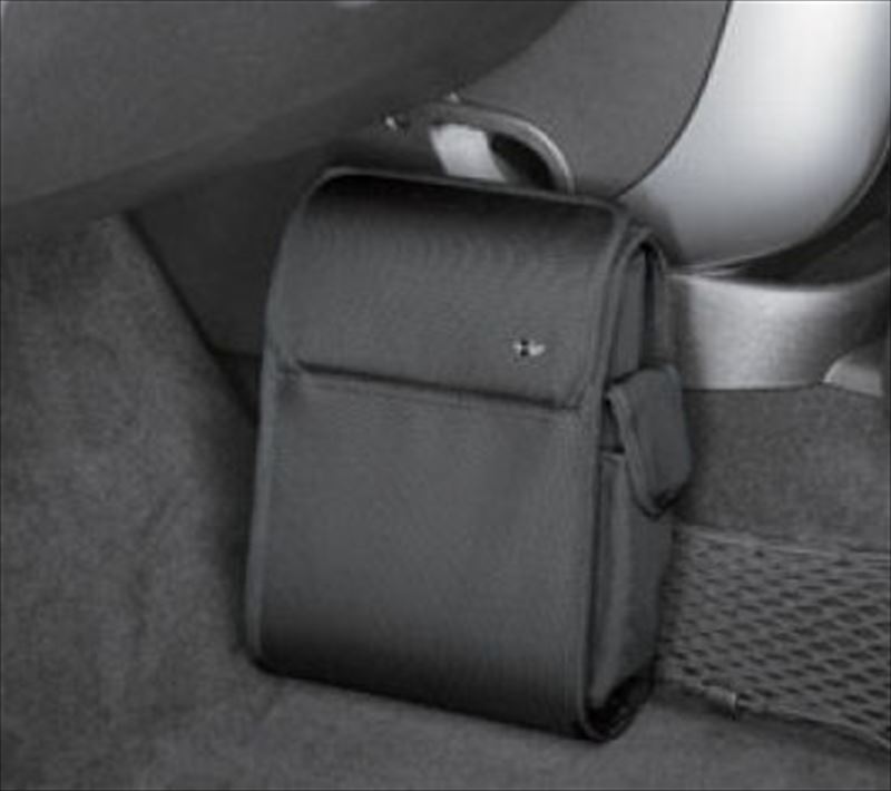 【BMWミニ】F60クロスオーバー ピクニック・ベンチ mini_f60_images_2.jpg