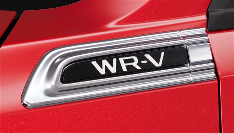 『WR-V』 純正 DG5 フェンダーガーニッシュ ※左右セット パーツ ホンダ純正部品 メッキ オプション アクセサリー 用品｜株式会社　スズキモータース