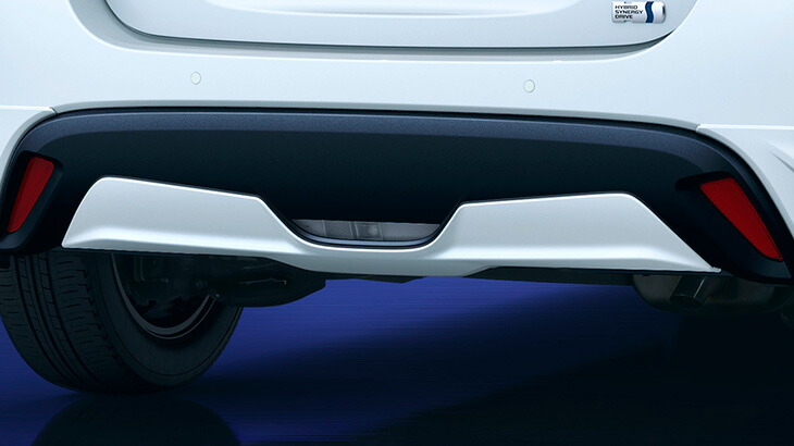 【美品】モデリスタ ヤリスリアバンパーガーニッシュ ltye027.jpg