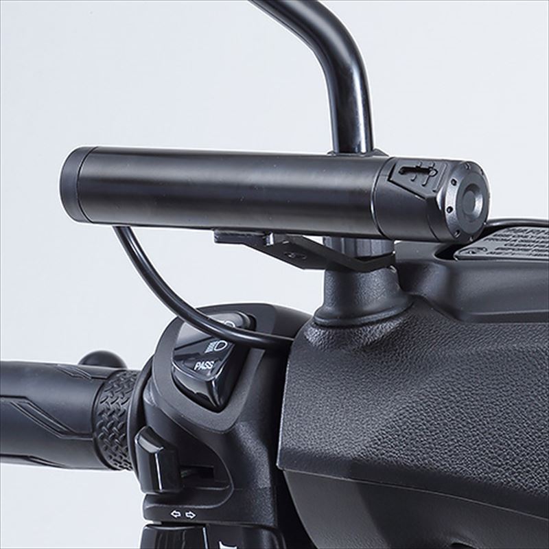 『トリシティ300』 純正 SH21J マルチバーUSB電源 パーツ YAMAHA純正部品 充電 スマホ ソケット オプション アクセサリー 用品
