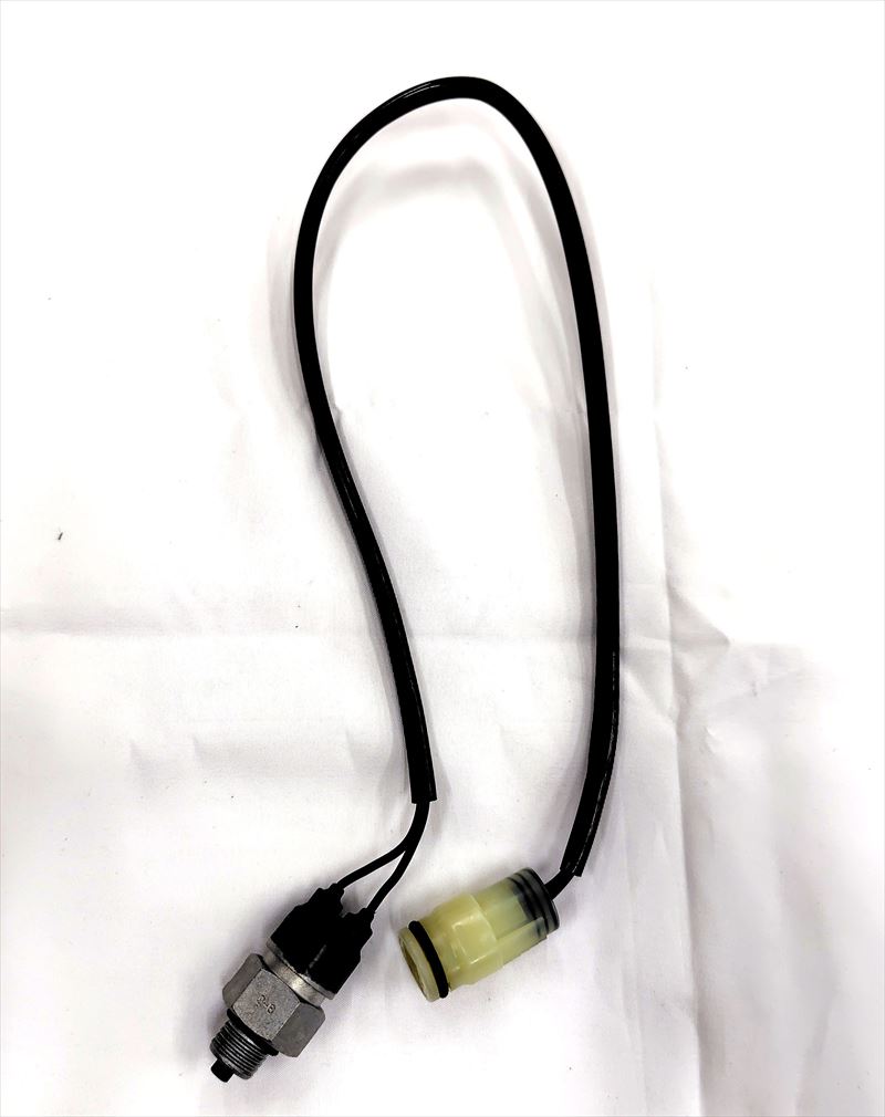スズキジムニー ソレノイドバルブJA11V F6A 18117-82C00 新品 ジムニー ソレノイドバルブJA11V F6A 18117-82C00 新品未使用