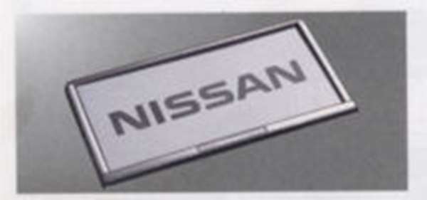 楽天市場 フーガ 純正 Ky51 Y51 Kny51 ナンバープレートリム 高級クローム リヤ用 1枚からの販売 リヤ封印注意 32nrb パーツ 日産純正部品 ナンバーフレーム ナンバーリム ナンバー枠 Fuga オプション アクセサリー 用品 株式会社 スズキモータース