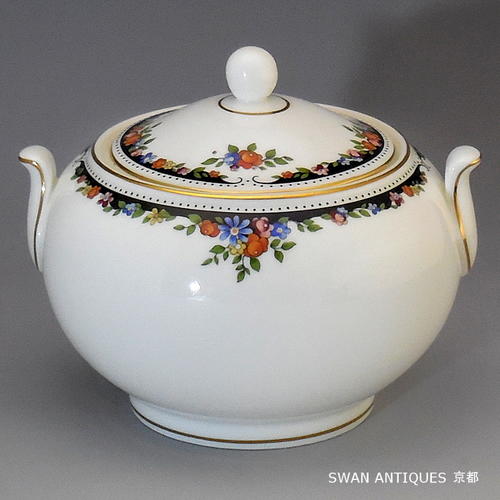廃盤　ウェッジウッド　ブルーサイアム　ティーポット WEDGWOOD ビンテージ 食器 大手サイト