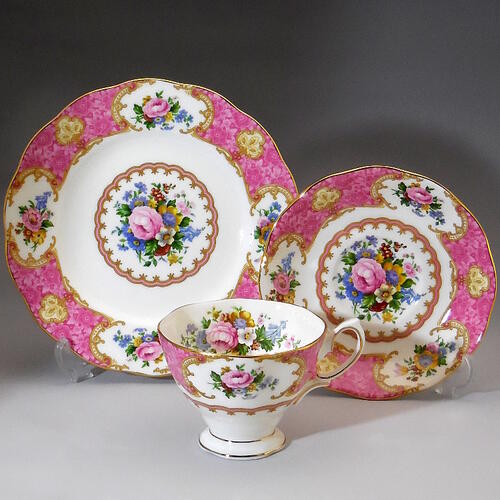 国内正規品 ロイヤルアルバート Royal Albert レディー カーライル クリアランス Bestcollege Co Za
