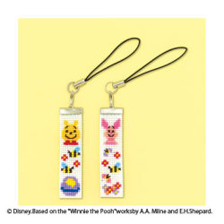 Opst 32 刺繍キット予約販売ディズニー プーさん 初心者でも簡単 手作り ペア クロス ストラップ