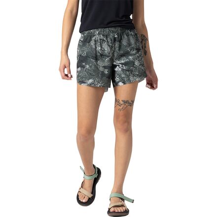 (取寄) アウトドア リサーチ レディース スウィフト ライト 4インチ ショート - ウィメンズ Outdoor Research women Swift Lite 4in Short - Women's Malachite Baker Print｜スウィートラグ 19,740円