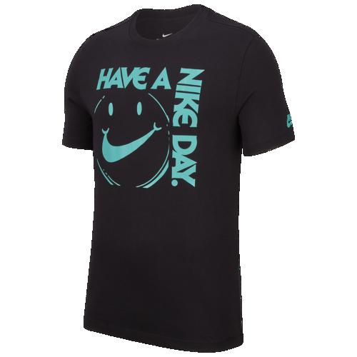 have a nike day tee shirt