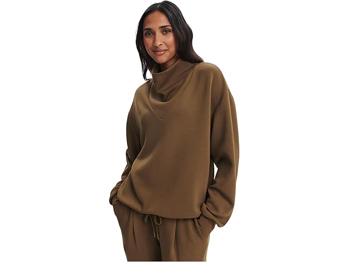 (取寄) バーリー レディース ベッツィー スウェット Varley women Betsy Sweat Military Olive