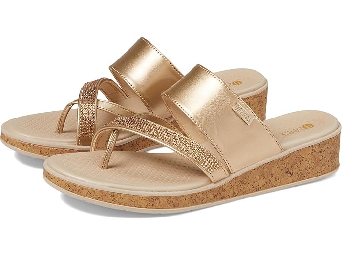 (取寄) ビジーズ レディース ボラ ブライト ウェッジ サンダル Bzees women Bora Bright Wedge Sandals Gold Metallic