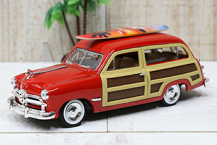 絶版！ ミニカー 1/18 フォード·ウッディワゴン 1948 サーフボード付 hottoys-c2_1000103055
