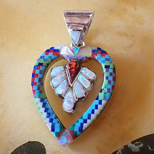 holy Mosaic (ホリー・モザイク) オパール ジュエリー ペンダントトップ　HM-PT-57-68-149＜Heart M＞