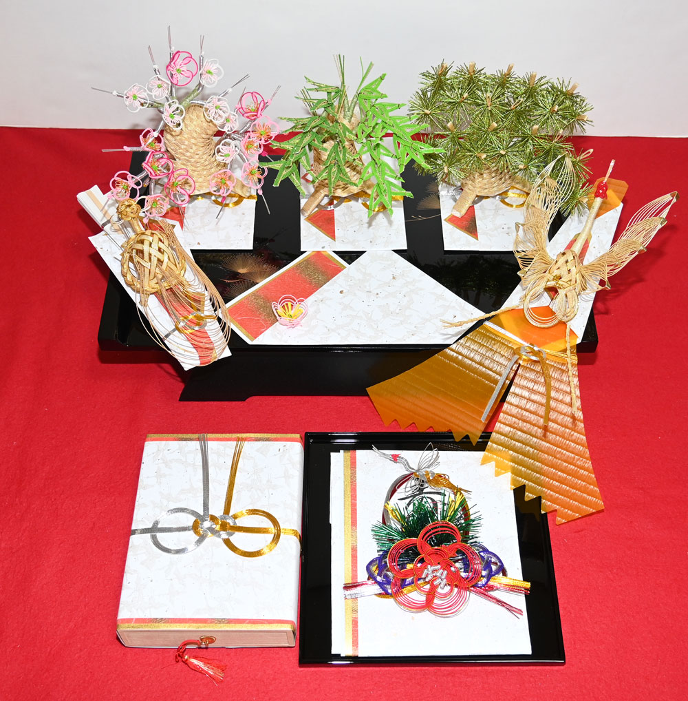 送料無料 むすび結納５点セット 鶴 松 亀 柳樽料 熨斗 小袖料 松魚料 竹 末廣 梅